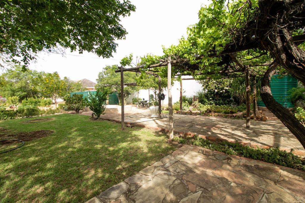 Villa The Townhouse Graaff-Reinet Exterior foto